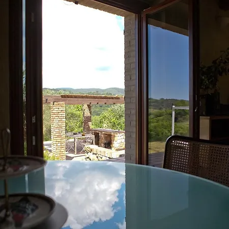 Villa Berti Montescudaio