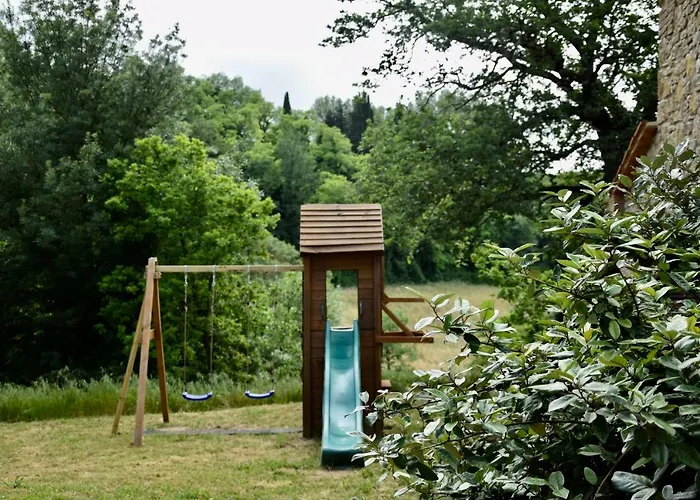 Berti Villa Montescudaio